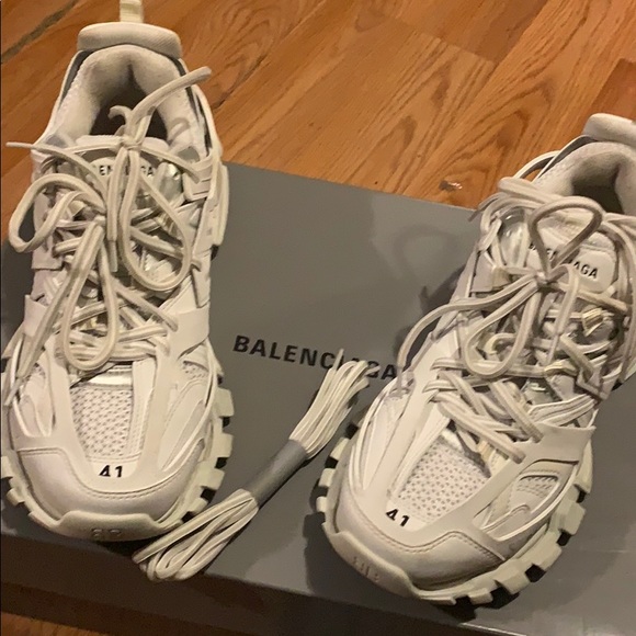 balenciaga track 1